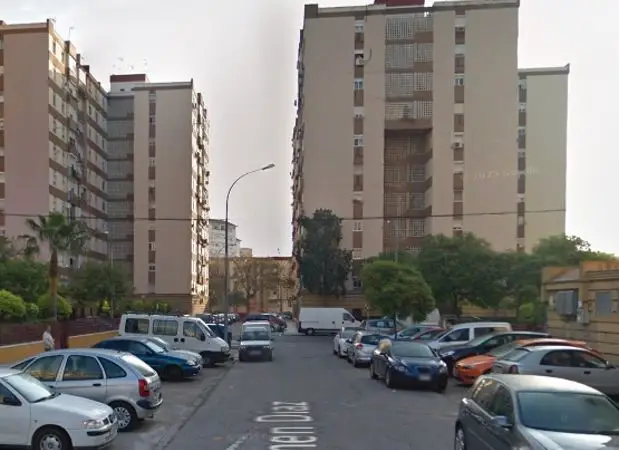 Casa en Sevilla 72m2 3 Dormitorios Subasta