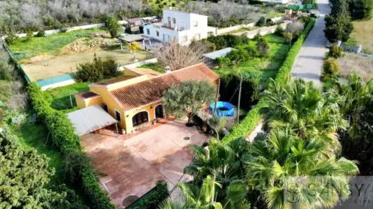 Casa Chalet en Jávea 4 Dormitorios Gran Parcela Cerca del Mar