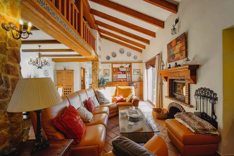 Chalet en Alquiler Mijas 3 Dormitorios 4 Baños Piscina Privada