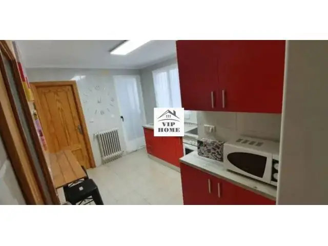 Piso en Venta 3 Dormitorios 2 Baños Carretera Jaen