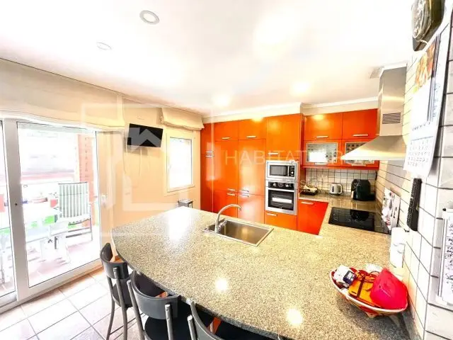 Chalet En Venta En Caldes De Malavella, Girona