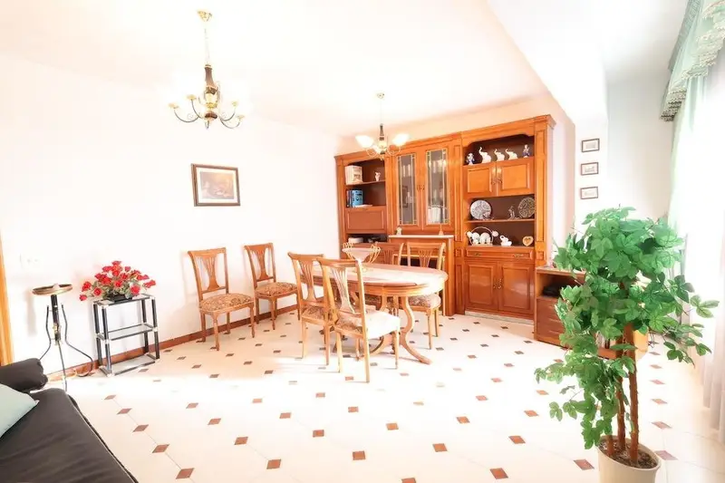 Apartamento 3 Dormitorios Torrevieja Centro