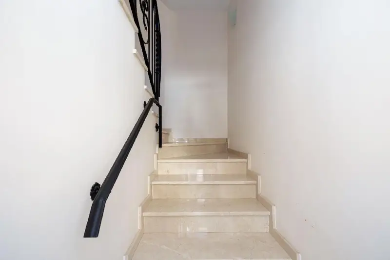 Venta Piso Terraza Huetor Santillan Gran Oportunidad