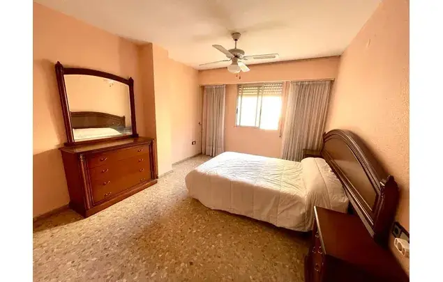 Habitación 120m² Castelló de la Plana Estancia Media Larga