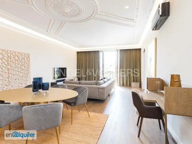 Alquiler Piso Amueblado 2 Dormitorios Barrio Gótico Barcelona