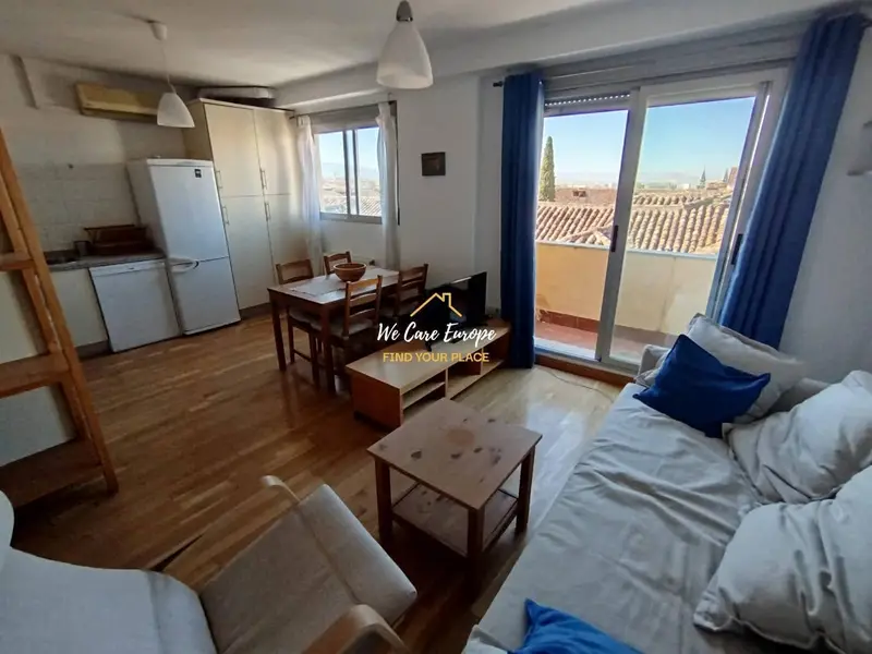 Piso en Alquiler en Realejo Granada Ciudad