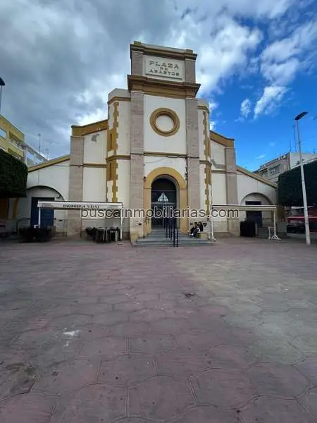 Local Comercial en Venta Santa Pola Mercado Central