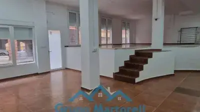 Bajo en Venta Picassent Reformado 95m2 Cerca de Servicios
