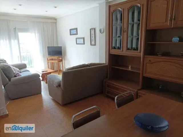 Piso Estudiantes Ciutat Jard	 Valencia 4 Dormitorios 2 Ba	
	
	 os