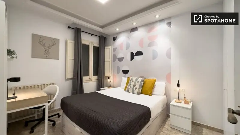 Apartamento 8 Dormitorios 2 Baños Barcelona Alquiler Spotahome