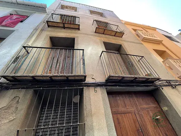Casa para reformar en Alcora Centro 375m2 3 plantas Ideal Inversores