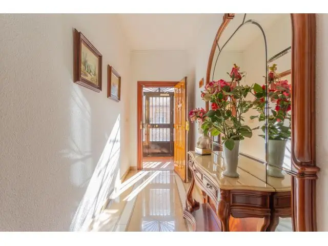Casa en Venta Cerrillo Maracena 410m2 4 Habitaciones