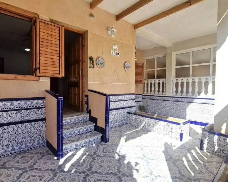 Casa Adosada en Residencial con Piscina cerca de la Playa