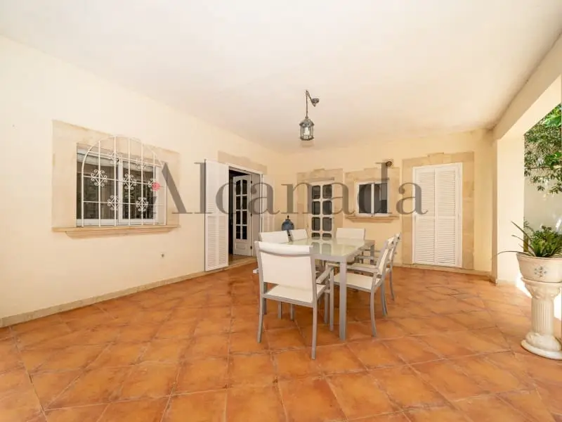 Casa en venta Puerto Alcúdia 4 habitaciones 3 baños reformada