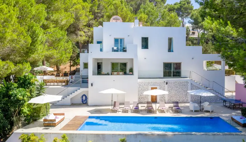Casa Villa de 6 Dormitorios en Alquiler Ibiza