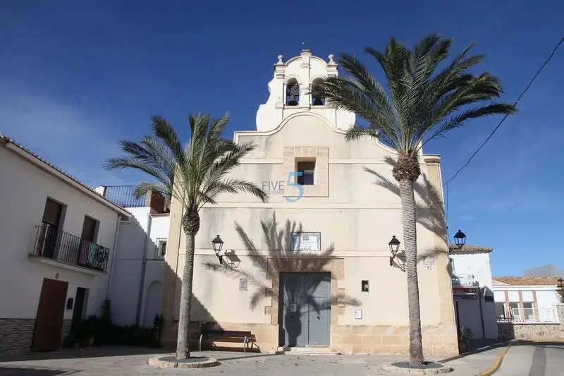 Villa en Venta Els Poblets 3 Dormitorios 2 Baños Jardin