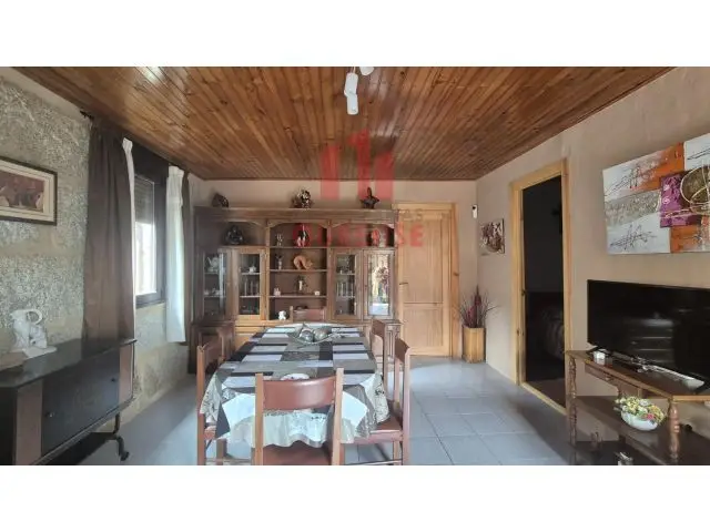 Casa de Piedra Reformada en Barbadas con 4 Dormitorios