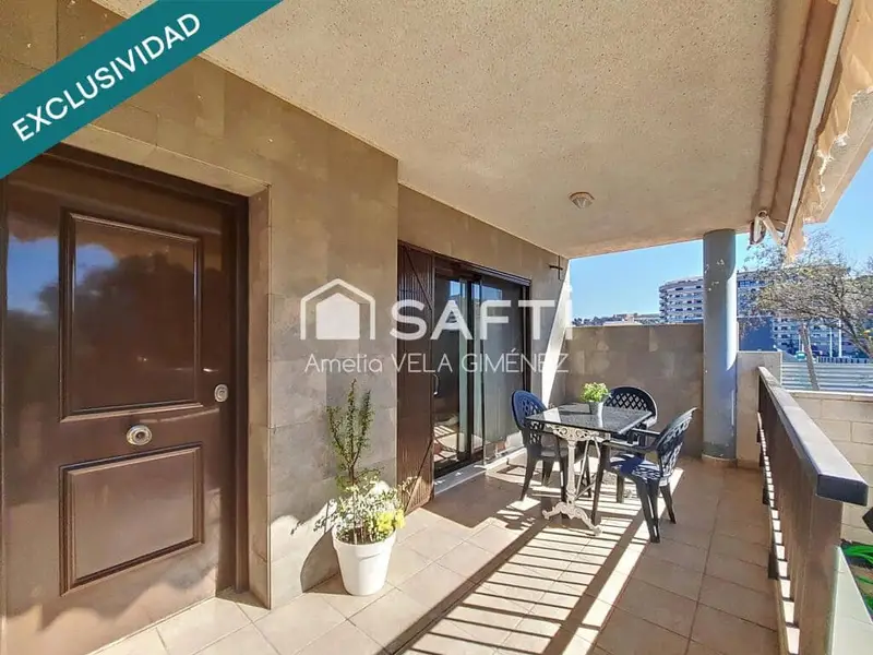 Adosado en Venta Sagunto con Vistas y Garaje Doble