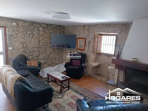 Casa-Villa de 10 Dormitorios en venta Gondomar, España