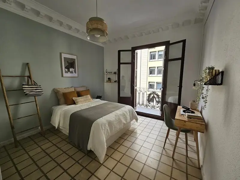 Apartamento en Alquiler Barcelona  1 Dormitorio 1 Ba
jo