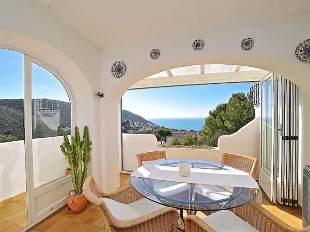 Apartamento 2 Dormitorios Alquiler Moraira