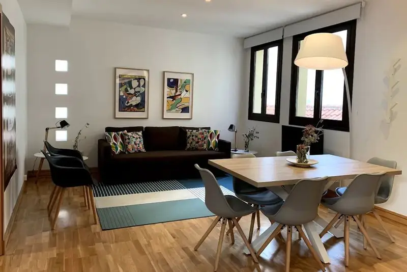 Apartamento en alquiler Madrid 2 dormitorios 1 ba
