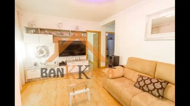 Casa Reformada en Carmona Santa Maria del Aguila 95m2