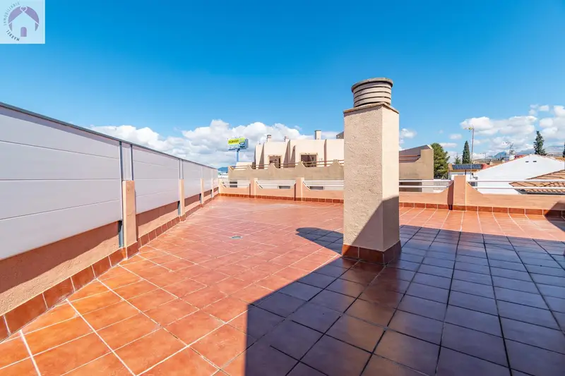 Venta Ático 100m² con Terraza 160m² en Albolote