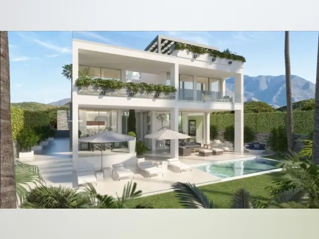 Casa Villa 3 Dormitorios Estepona Moderna Lujosa