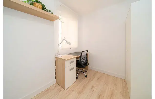 Habitaci
ón 110m
² Elche Alquiler 6-12 Meses