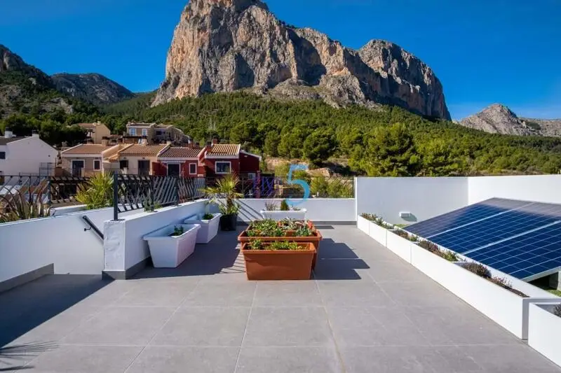 Villa en Venta Polop Alicante 3 Dormitorios Vistas al Mar