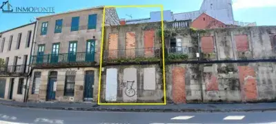 Casa Adosada para Rehabilitacion en Marin Centro 92m2