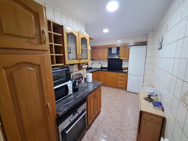 Casa en Venta en Alzira con Gran Patio