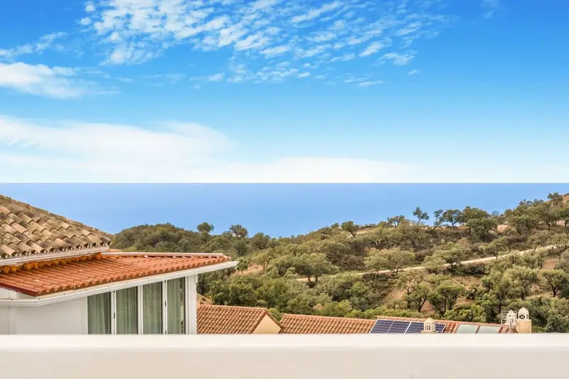 Villa Adosada 3 Dormitorios La Mairena Monte Elviria