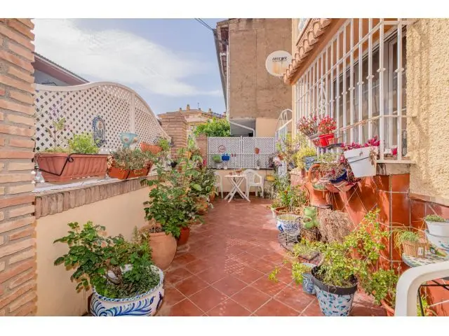 Casa Independiente en Ogíjares Gran Capacidad