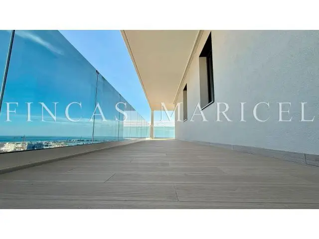 Piso en Alquiler Vilanova i la Geltrú con Vistas al Mar