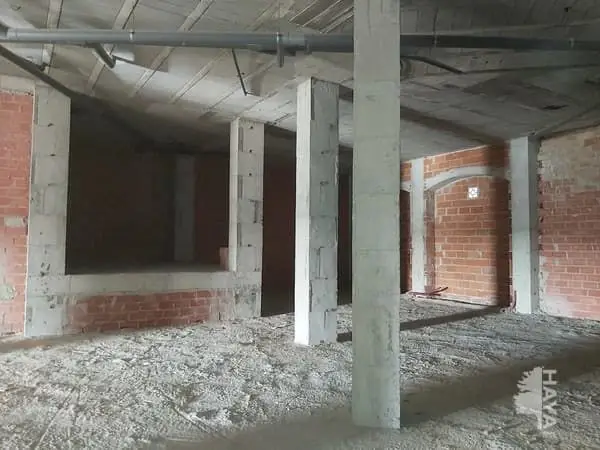 Local en Venta Motril Calle Fragata Cervantes