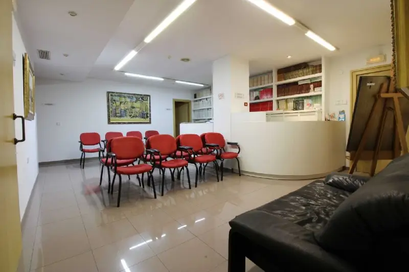 Venta Piso 4 habitaciones Centro Alicante JG560