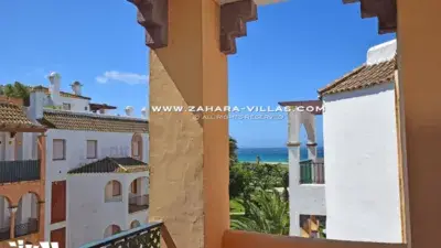 Atico en venta en Atlanterra Playa con vistas al mar