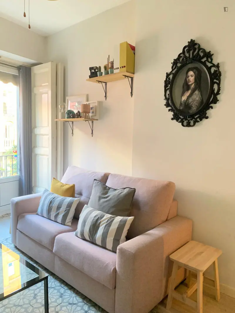 Apartamento Malasaña 1 Dormitorio Balcón Centro Madrid