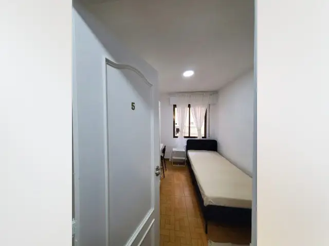 Habitacion Alquiler Mostoles Piso Compartido 120m2 Terraza Internet Incluido