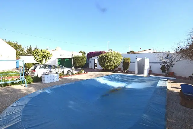 Villa 4 Dormitorios Ciudad Quesada Piscina Privada