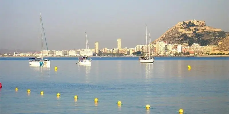 Apartamentos de Lujo en Torrevieja Cerca de la Playa