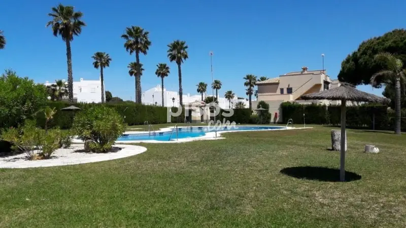 Casa adosada en alquiler en Las Lomas de Sancti Petri