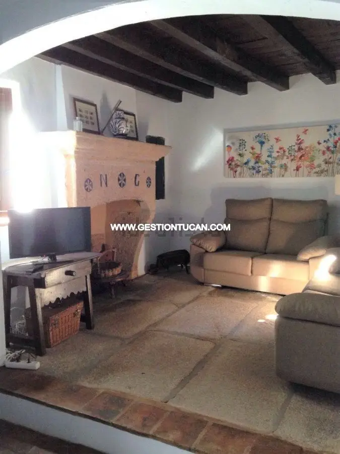 Venta Casa con Chimenea en Valdeverdeja