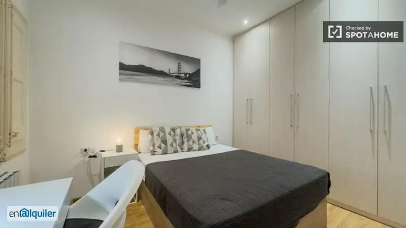 Habitacion en piso compartido Collblanc Barcelona