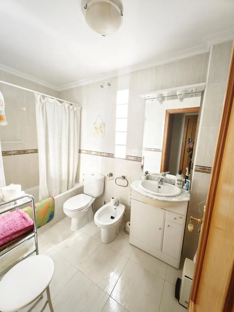 Atico en Pinoso con 3 Habitaciones y Terraza Privada
