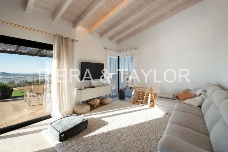 Casa en Venta Manacor Mallorca Chalet 3 Dormitorios Piscina Vistas Montaña