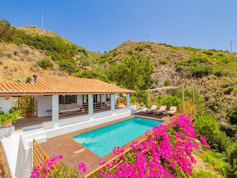 Casa Rural 4 Dormitorios Piscina Barranco Blanco