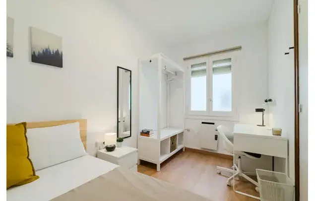 Habitacion 110m2 Barcelona Alquiler Media Temporada